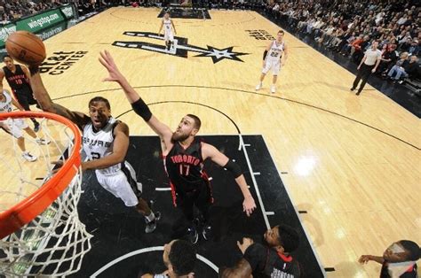 VIDEO: Kawhi Leonard has a dunk-fest vs. Raptors