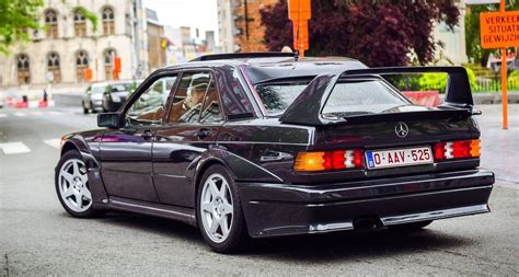 10 Things Everyone Forgot About The Mercedes-Benz 190E Cosworth