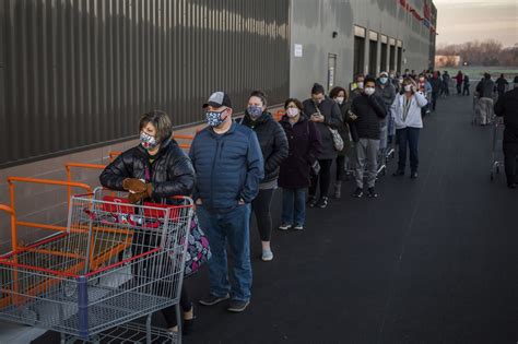 Costco opens in Midland: Eager shoppers wait in line