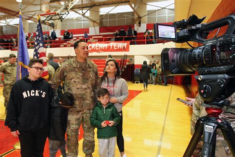 Lawton-Fort Sill community turns for National Guard deployment ceremony | Article | The United ...