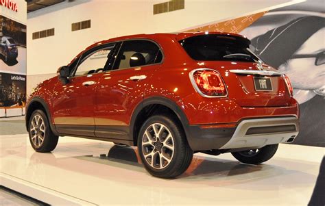 2016 Fiat 500X Pricing, Colors and Real-Life Photos!