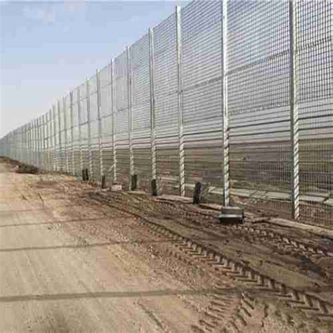 Border Fence - DEZE Metal Fence