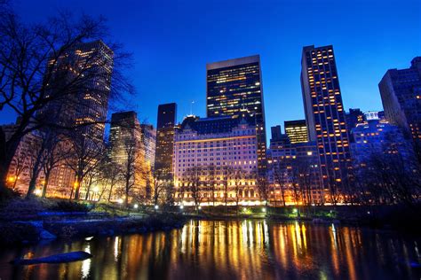 Central Park at dusk | The classic view of The Plaza Hotel f… | Flickr