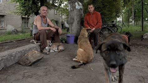 Life in Chasiv Yar: The Ukrainian town in the Russian firing line - ABC ...