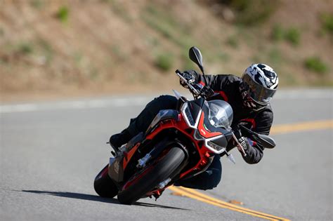 2021 Aprilia Tuono 660 | First Ride Review - myMOTORss