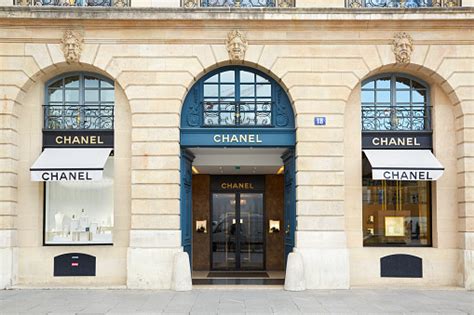 Chanel Shop In Place Vendome In Paris Stock Photo - Download Image Now ...