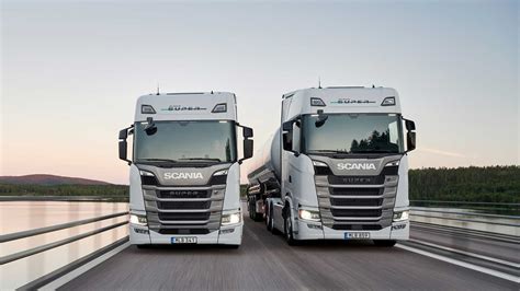 Scania unveils new 560hp “Super” model with 8% fuel savings | trans.info