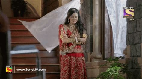 Tejaswi Prakash Rishta Likhenge Hum Naya GIF - Tejaswi Prakash Rishta ...