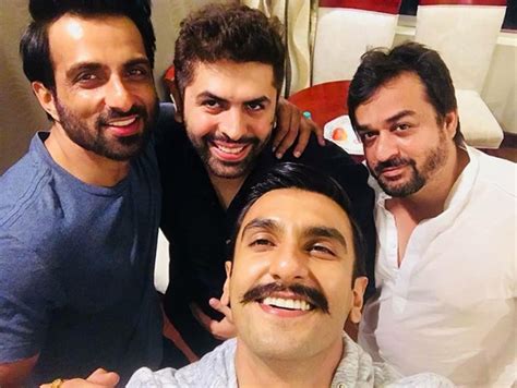 Simmba Ranveer Singh and his villain Sonu Sood are enjoying in Hyderabad : Bollywood News ...