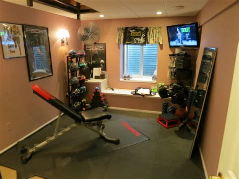 3 Must Have Pieces of Equipment For Your Small Home Gym - Ignore Limits