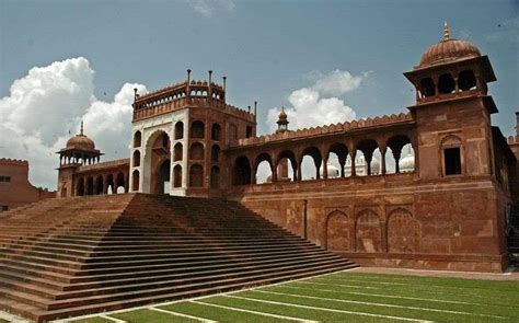 Moti Masjid, Bhopal | Timings, Images, History