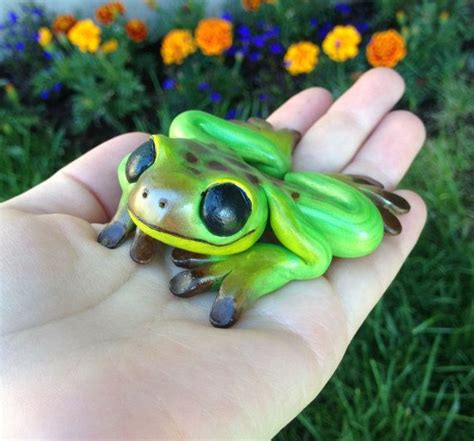 Frog sculpture clay frog cute frog | Etsy | Sculpture clay, Cute frogs ...