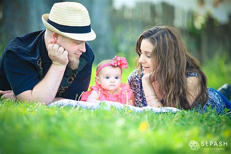 50 Family Photoshoot Ideas to Capture Unforgettable Moments