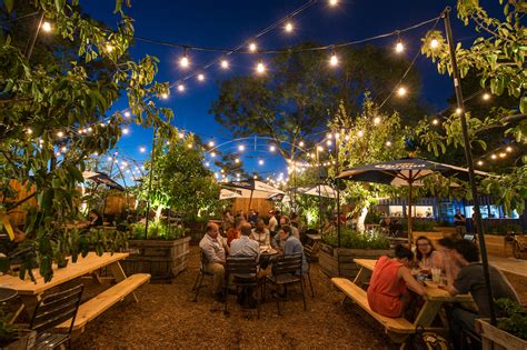 21 Best Beer Gardens in Philadelphia for Summer 2018