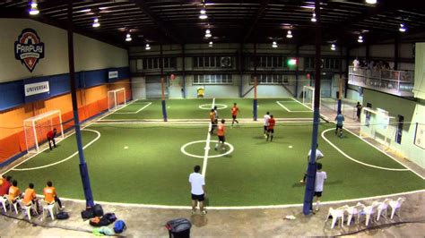 EkOnOmI: Analisis Biaya Pembuatan Lapangan Futsal Indoor & Outdoor