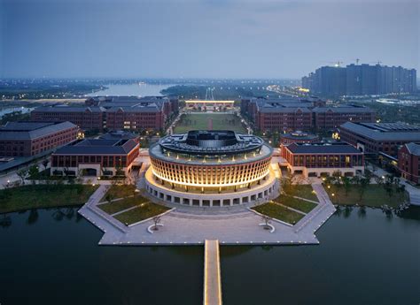 浙江大学国际联合学院（海宁国际校区）/ 浙江大学建筑设计研究院 | 建筑学院