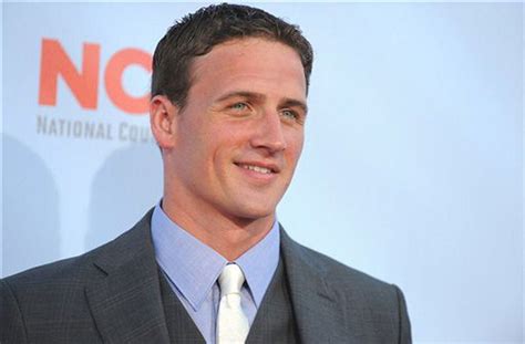 Swimmer Ryan Lochte picks training over Tinseltown - silive.com