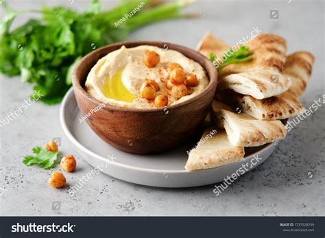 20,932 Hummus pita Images, Stock Photos & Vectors | Shutterstock