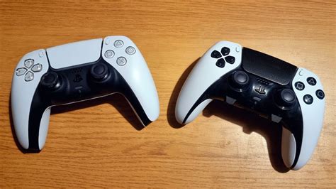 DualSense vs DualSense Edge: which PS5 controller should you buy ...