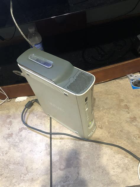 Gamers! I have recently come upon a working 2005 model Xbox360. I’m ...