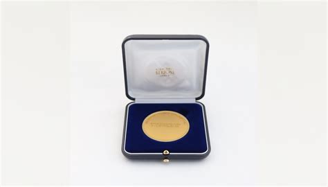 Official World Cup 2006 Medal - CharityStars