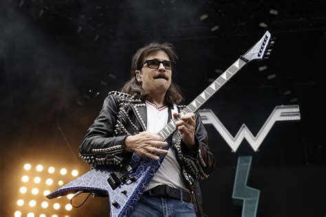 Rivers Cuomo Maybe Regrets That Weezer Released So Much Music | Flipboard