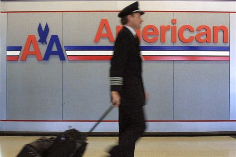 How pilots say American Airlines is making them ill