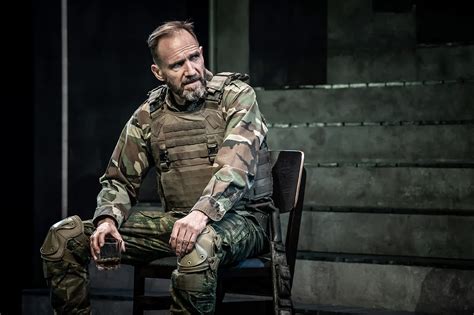 ‘Macbeth’ Review: Ralph Fiennes’s Ferocious Tyrant - WSJ