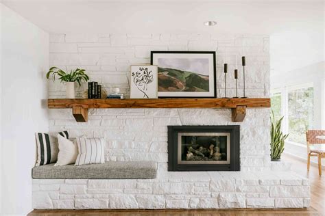 29 Standout Décor Ideas for Above Your Fireplace