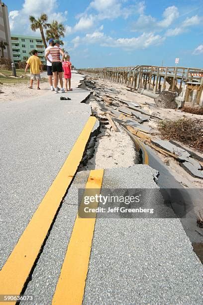 182 Hurricane Jeanne Damage Stock Photos, High-Res Pictures, and Images ...