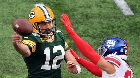 Giants beat Packers in London; 27-22 | FOX6 Milwaukee