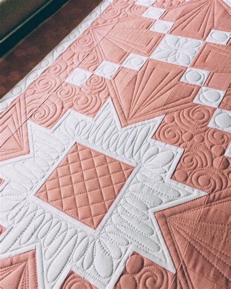 Pin by Key on Acolchado | Free motion quilting patterns, Quilting ...