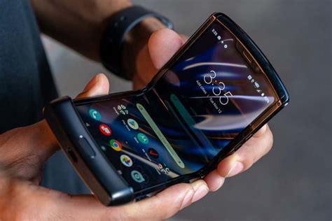 Motorola Razr 2019 Review & Price in Nigeria