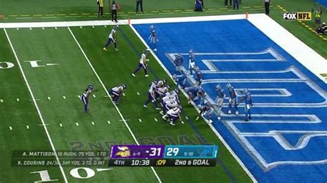 Minnesota Vikings quarterback Kirk Cousins hits the Griddy after ...