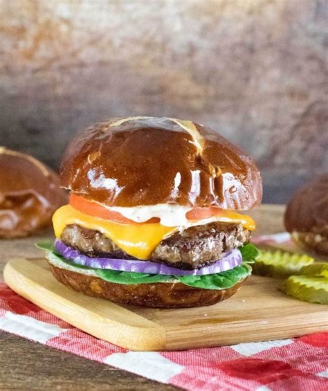 How to Make the Best Burger Patties - Fox Valley Foodie