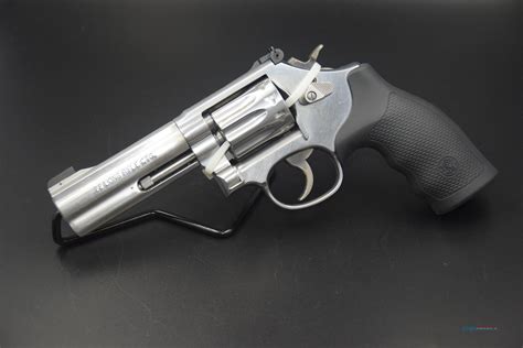 Sandw Model 617 Ten Shot 22 Lr Stainless Revolve For Sale | Free Nude ...