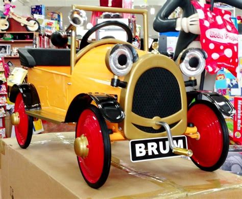 Brum Yellow Vintage Ride On Pedal Car Classic Collectables Kids Original New | Ride on toys ...