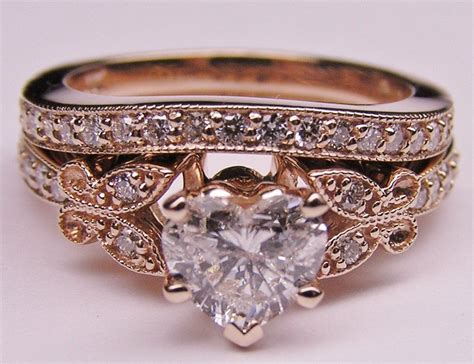 Vintage Wedding Bands for Women - Wedding and Bridal Inspiration