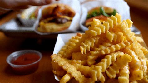 Fries GIFs - Find & Share on GIPHY