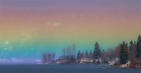 Rainbow Sky Captured By Photographer In A One-In-A-Lifetime Shot : The Hearty Soul