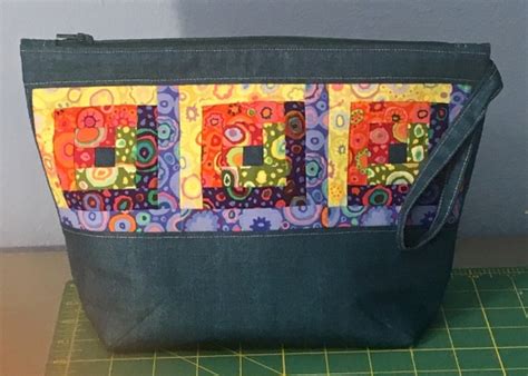 Anne’s Zipper Pouch Tutorial – agilejack