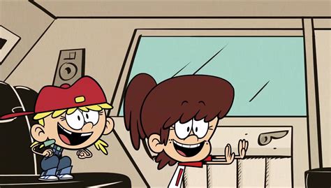 Image - S1E16B Lana and Lynn in the limo.png | The Loud House ...