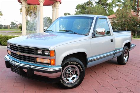 1989 Chevy C1500 Silverado – TEXAS TRUCKS & CLASSICS