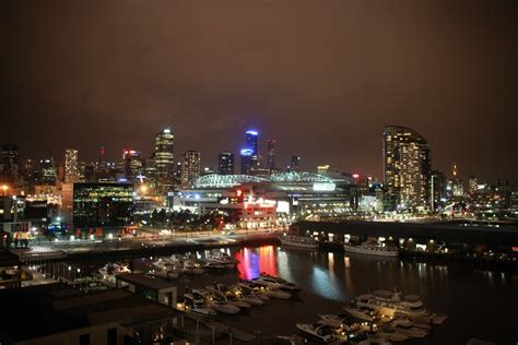 Free Images : horizon, architecture, sky, bridge, building, skyscraper, river, cityscape ...