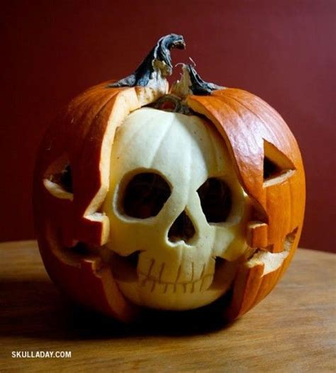 Pumpkin Skull | Scary halloween decorations diy, Diy halloween ...