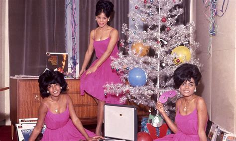 Best Motown Christmas Songs: An Essential Seasonal Playlist | uDiscover