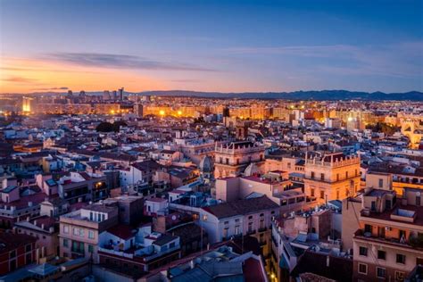 Valencia nightlife: An ultimate guide to the best nightclubs and bars in Valencia