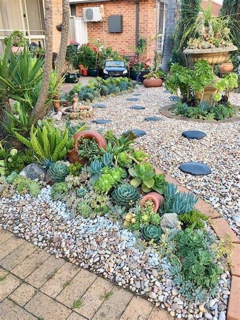 Succulent Garden Ideas For Small Spaces | martahatlevoll