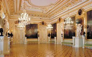 Amalienborg Palace Interior - Bing images in 2020 | Royal castles, Castle, Palace interior