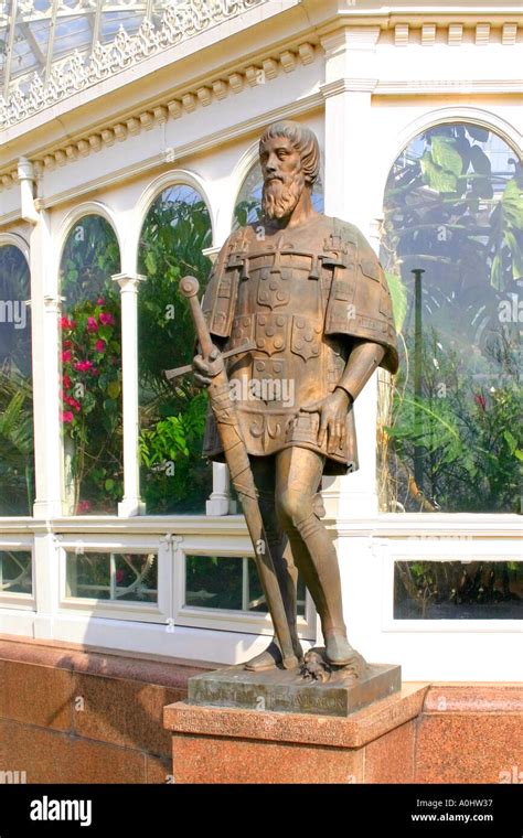 Prince Henry the Navigator statue Palm House Sefton Park Liverpool ...